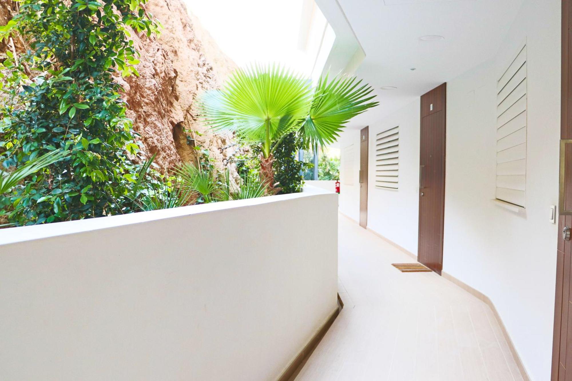 Fantastic Apartment In The Wave Just Steps From Carvajal Beach - Pool And Free Parking Fuengirola Extérieur photo